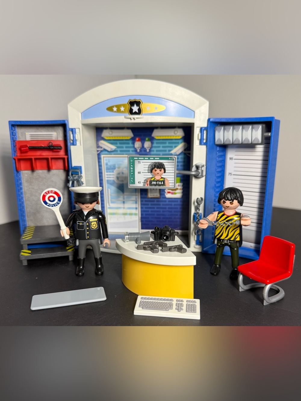 PLAYMOBIL City Action Police Station Play Box (Set 70306)